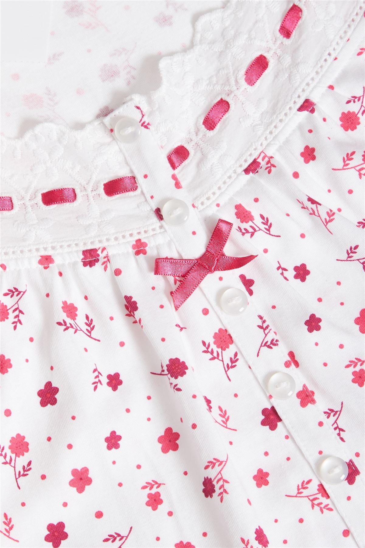 Cottonique Short Sleeve Floral Nightdress - White/Berry