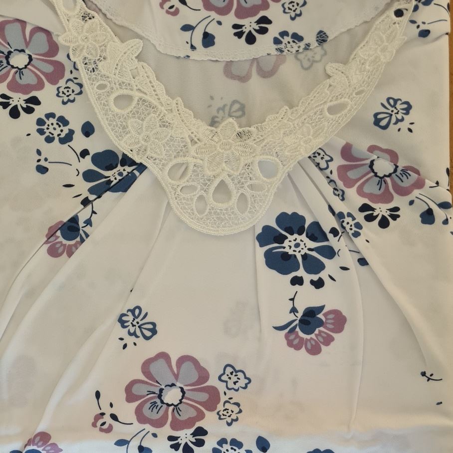 Fine Woman Womens Floral Lace Applique Nightdress - White/Purple Fine Woman