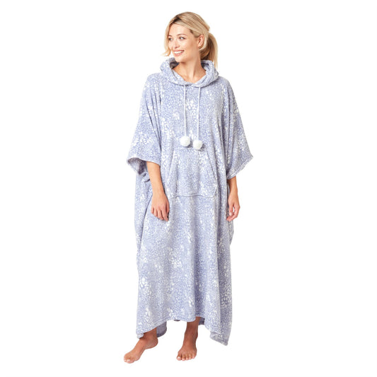 Indigo Sky Womens Fleece Animal Print Oversized Poncho - Blue