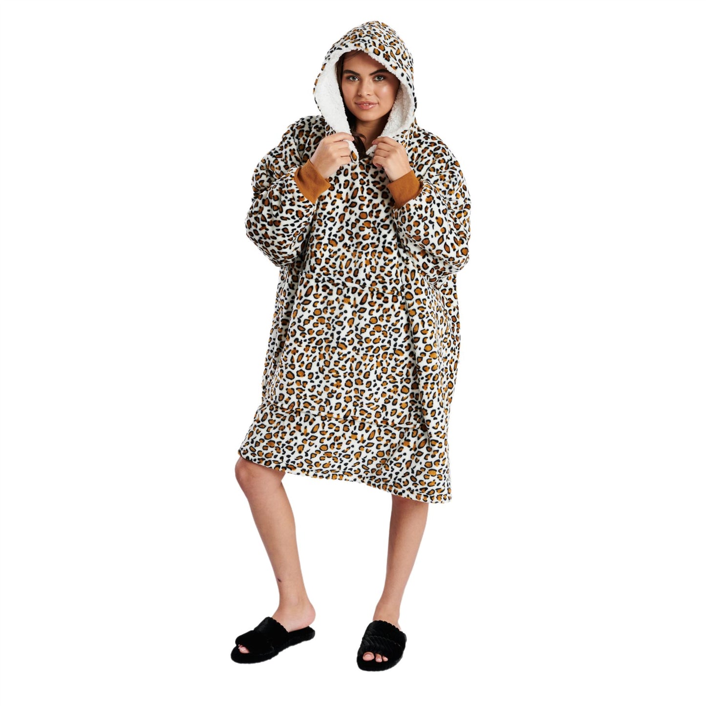 Loungeable Womens Sherpa Lined Fleece Poncho - Leopard