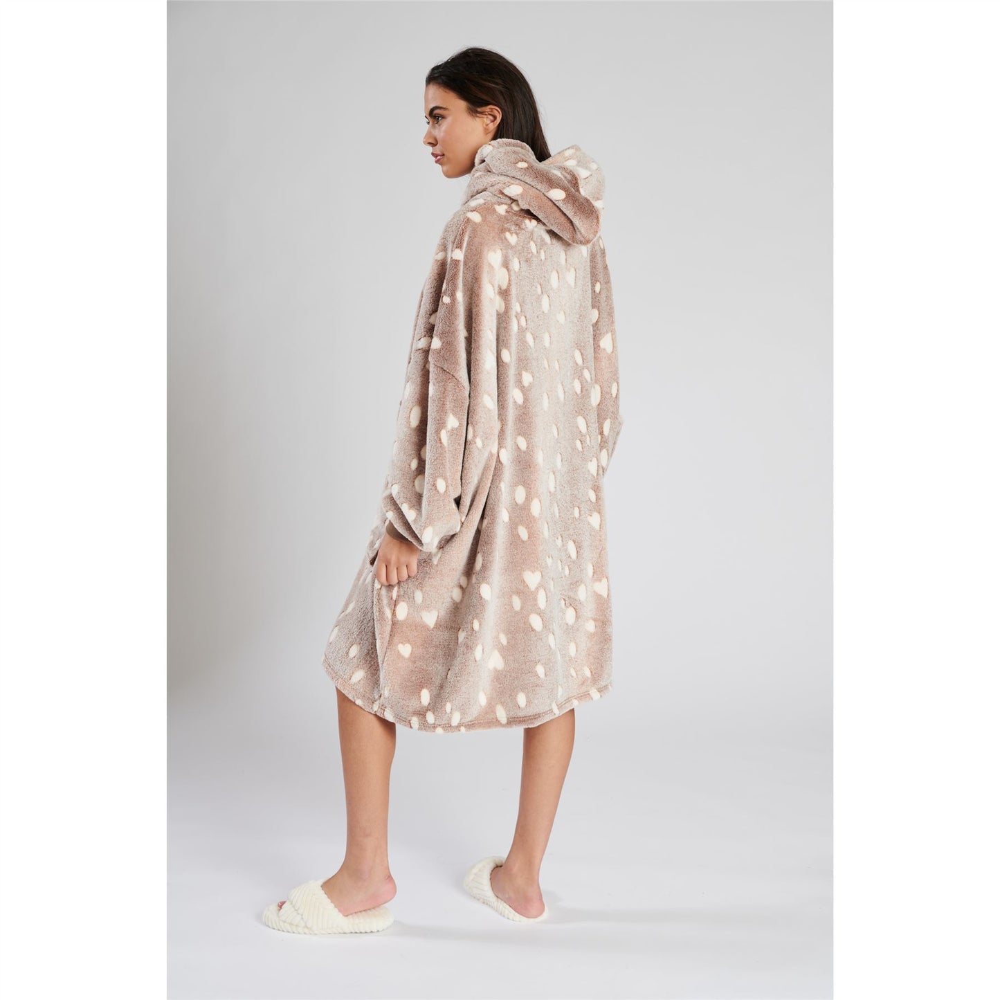 Loungeable Womens Animal Print Fleece Poncho - Taupe
