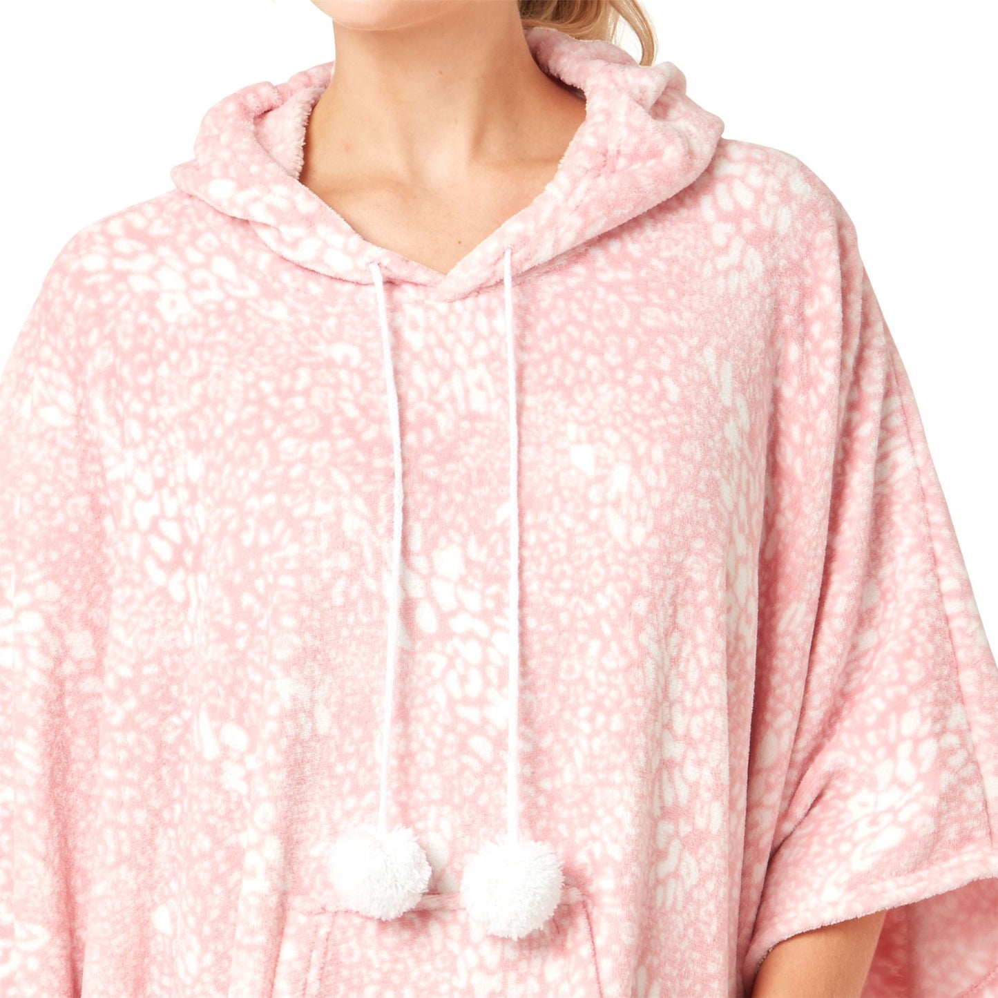 Indigo Sky Womens Fleece Animal Print Oversized Poncho - Pink